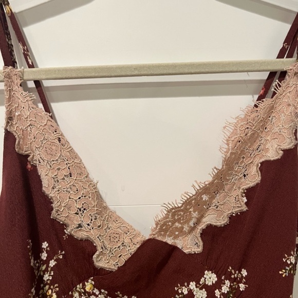 ASTR The Label slip dress - Picture 2 of 6